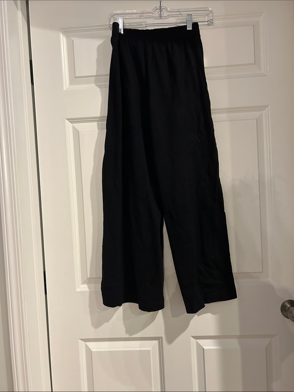 Black Wide-Leg Women's Jogger Pants with Elastic Waist